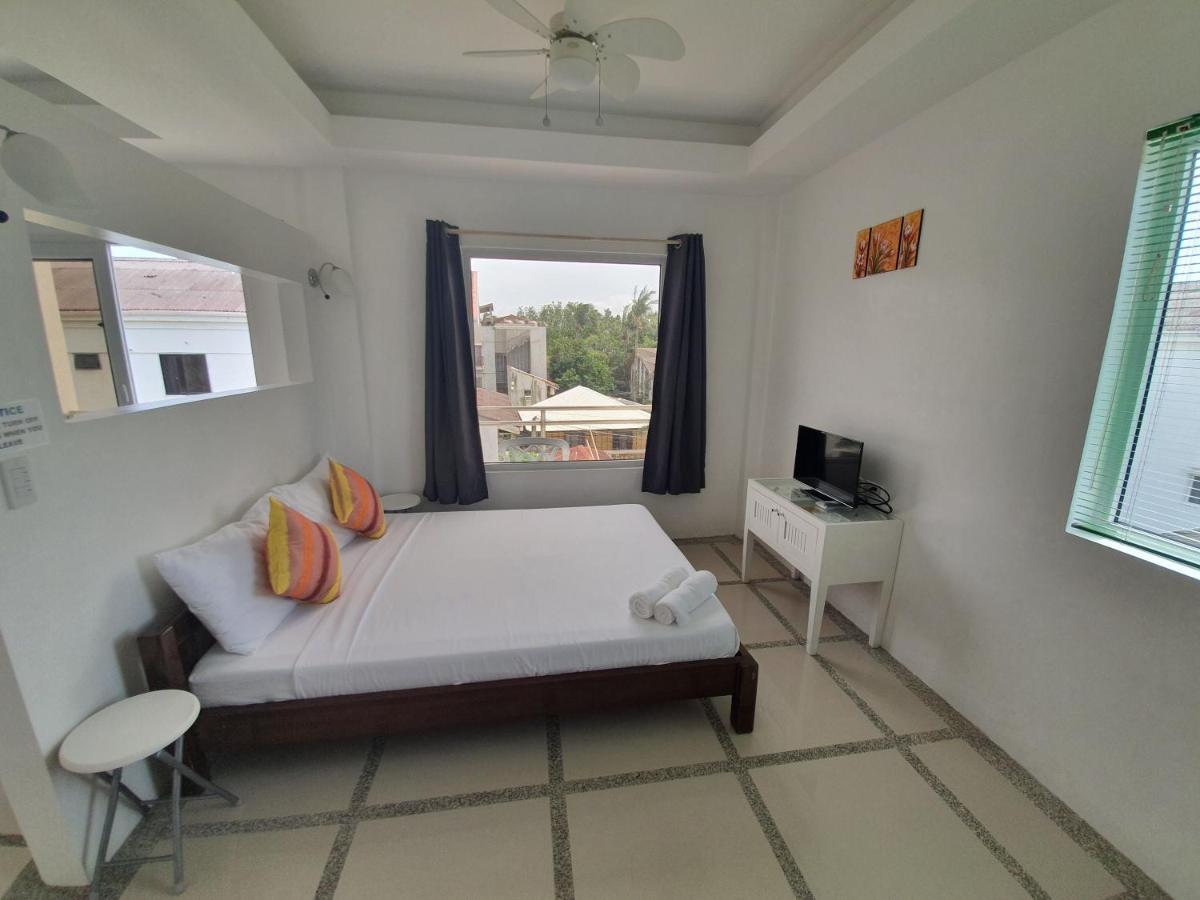 Clubboracay Apartelle Hotel Balabag  Ngoại thất bức ảnh