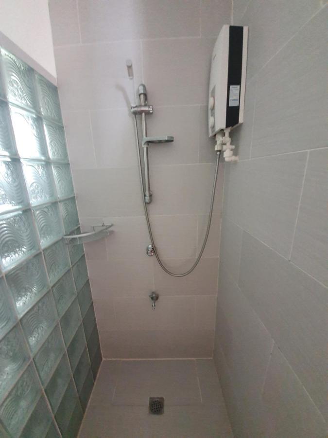 Clubboracay Apartelle Balabag  Ngoại thất bức ảnh