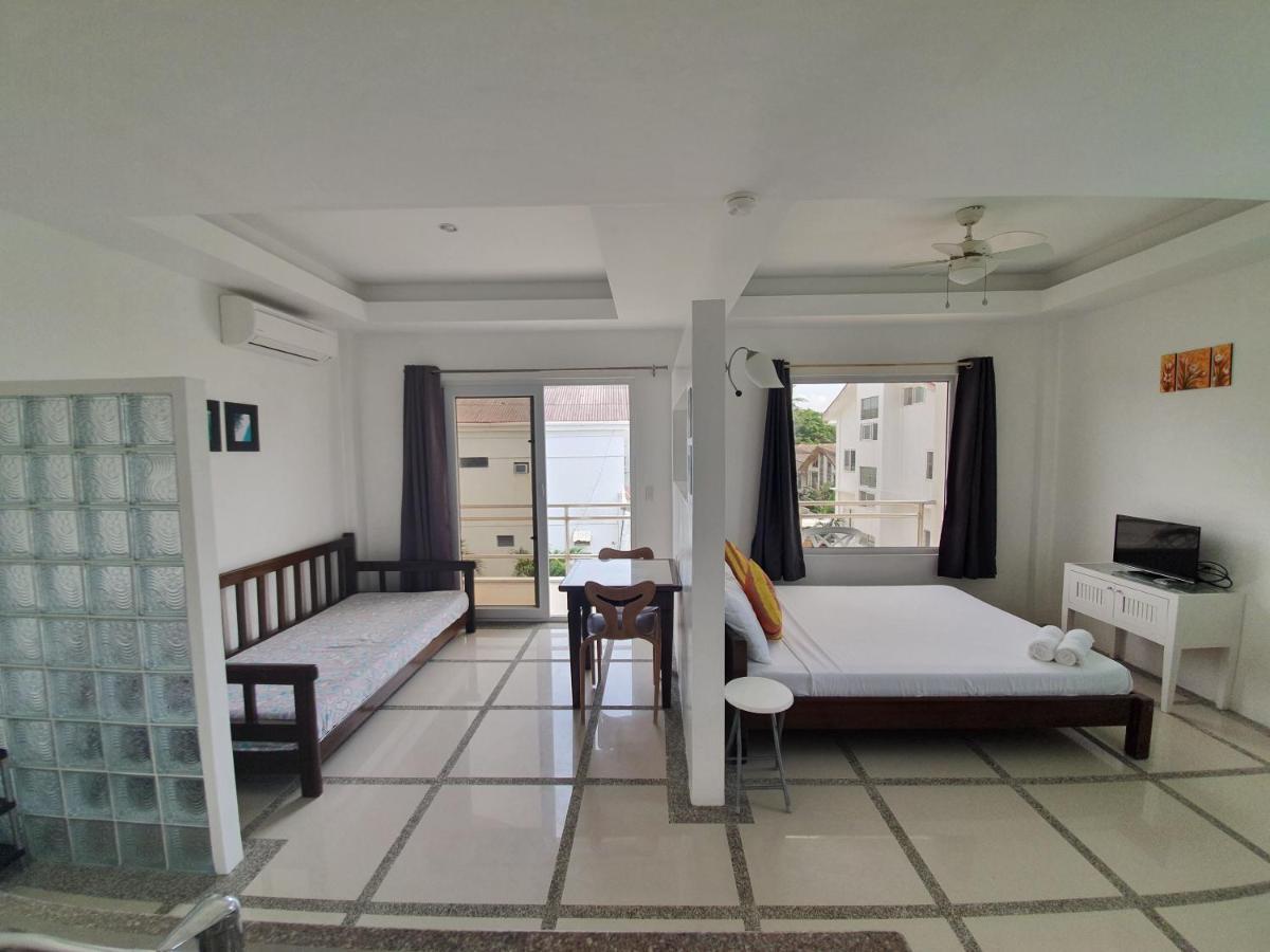 Clubboracay Apartelle Hotel Balabag  Ngoại thất bức ảnh