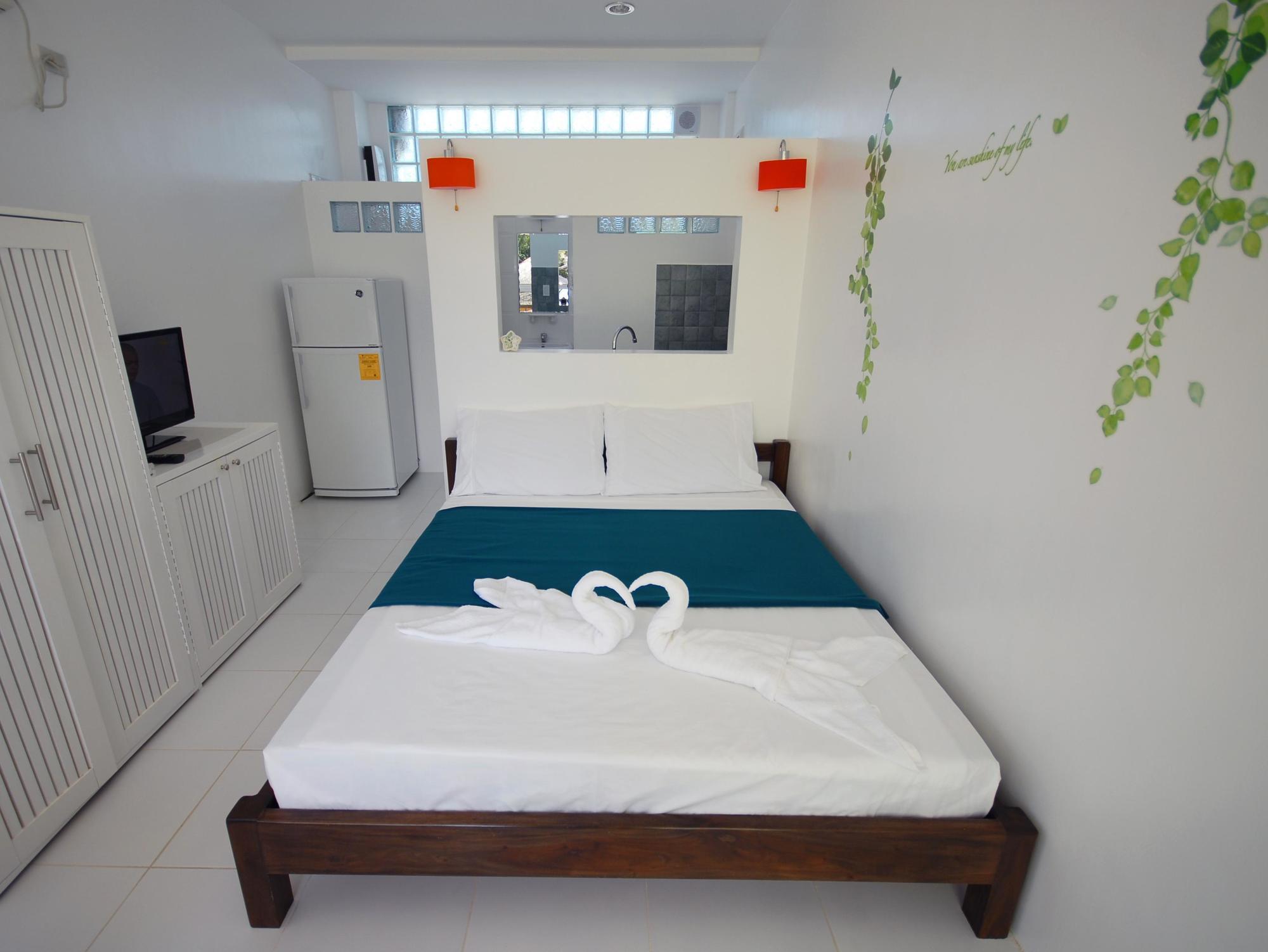 Clubboracay Apartelle Hotel Balabag  Ngoại thất bức ảnh