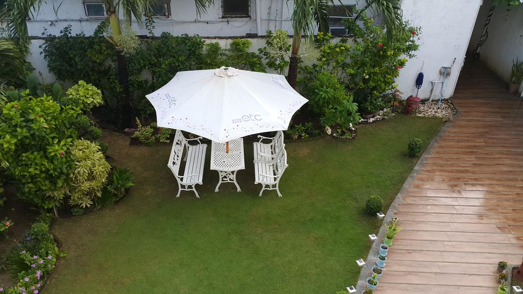 Clubboracay Apartelle Balabag  Ngoại thất bức ảnh